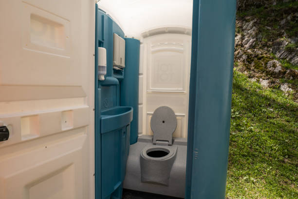 Best Sanitation services for porta potties  in Bellwood, VA